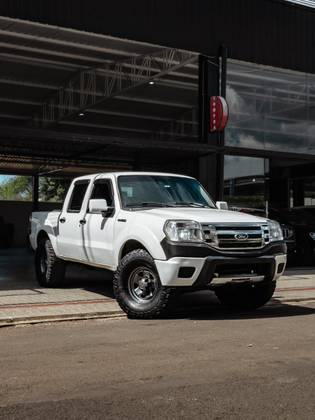 FORD RANGER 3.0 XL 4X4 CD TURBO ELECTRONIC DIESEL 4P MANUAL FORD RANGER 3.0 XL 4X4 CD TURBO ELECTRONIC DIESEL 4P MANUAL